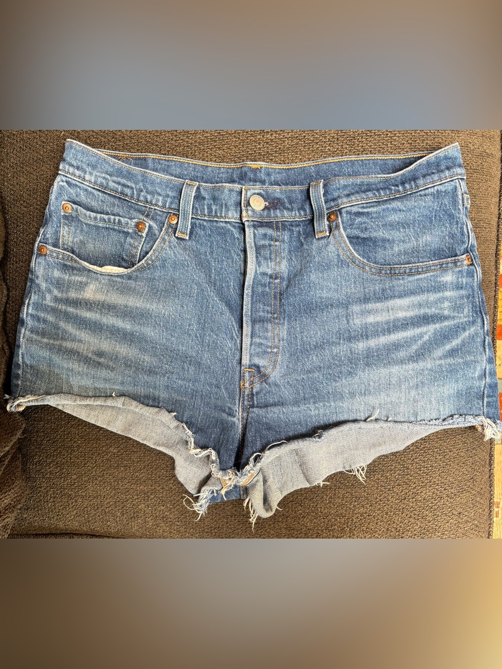 Levi's 501 Original High-Rise Women’s Denim Shorts - Size W31